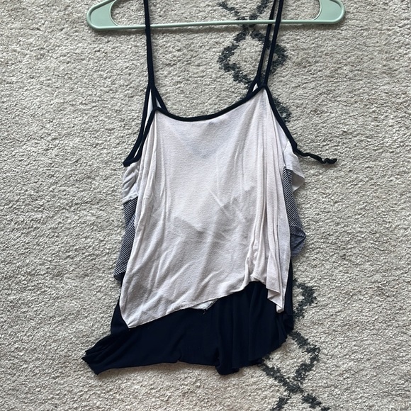 Layered Blouse - Picture 2 of 5